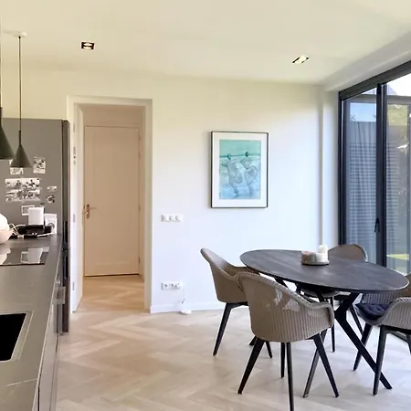 2 Bedroom Gorgeous In 펜션 *